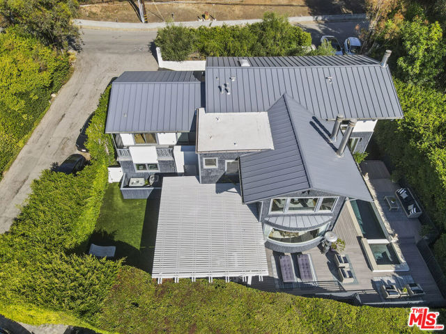 Drew Fenton | 3631 SERRA Road Malibu CA | MLS: 7403357 Drew Fenton | 3631 SERRA Road Malibu CA | MLS: 7403357