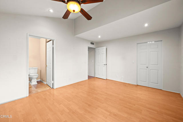 Detail Gallery Image 13 of 32 For 4210 via Arbolada #301,  Los Angeles,  CA 90042 - 2 Beds | 2 Baths