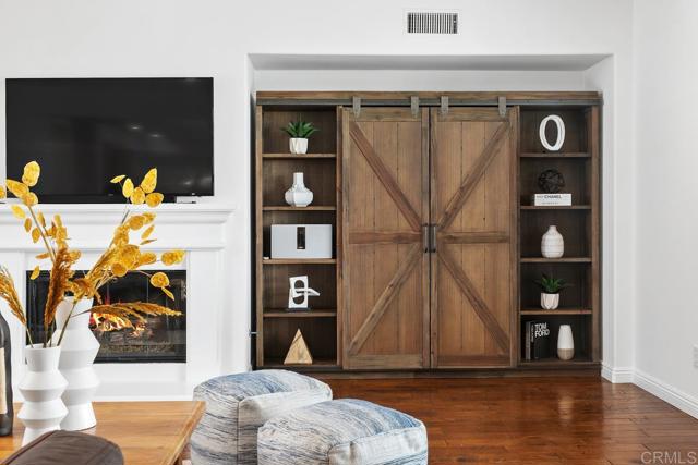 7661 Sitio Algodon, Carlsbad CA: https://media.crmls.org/mediaz/3830e183-f886-461d-b161-8274e9f3bed6.jpg