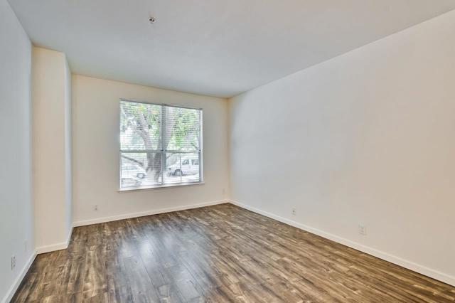 951 S 12th Street, San Jose CA: https://media.crmls.org/mediaz/38319ec6-c002-4f47-b142-30a0a5c9527a.jpg