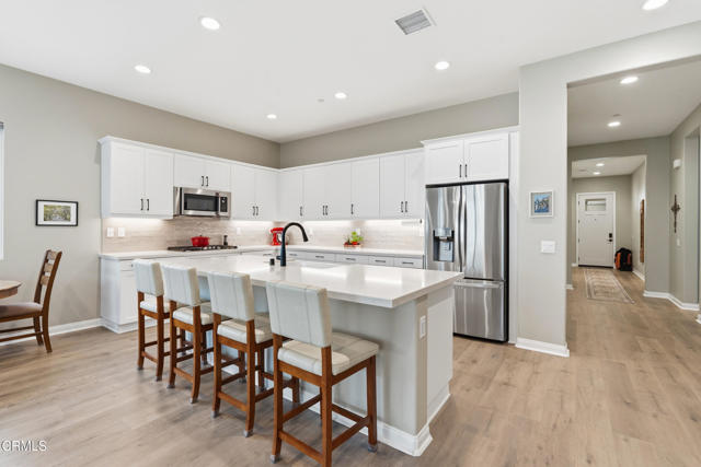 Detail Gallery Image 33 of 65 For 126 Wisteria St, Fillmore,  CA 93015 - 4 Beds | 3/1 Baths