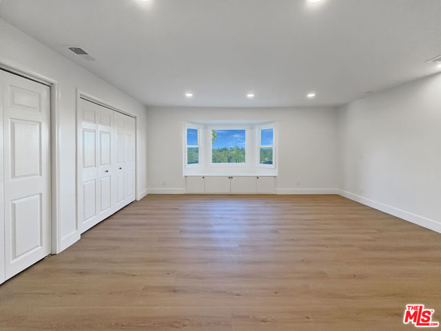 23910 Jensen Drive, West Hills CA: https://media.crmls.org/mediaz/3831d783-bd09-42a1-b6c0-a6ddd260d2a1.jpg