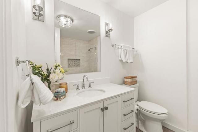 1721 Stone Pine Lane, Menlo Park CA: https://media.crmls.org/mediaz/3831fbd5-8027-439f-b438-3f8ed03fa830.jpg
