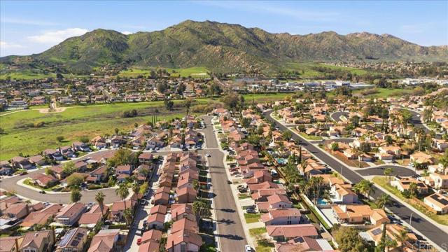 Detail Gallery Image 33 of 33 For 23587 Parkland Ave, Moreno Valley,  CA 92557 - 3 Beds | 2/1 Baths