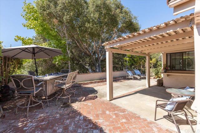 Detail Gallery Image 24 of 31 For 2541 Holly Valley Dr, Vista,  CA 92084 - 2 Beds | 2 Baths