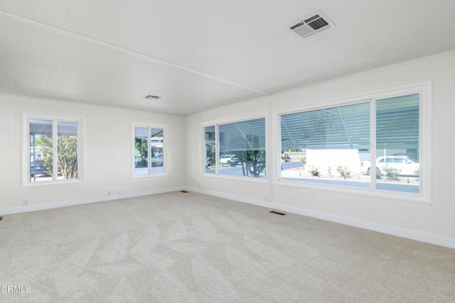 19 Faulkner Court, Ventura CA: https://media.crmls.org/mediaz/383495df-5cba-4655-a1a3-c61c59306654.jpg
