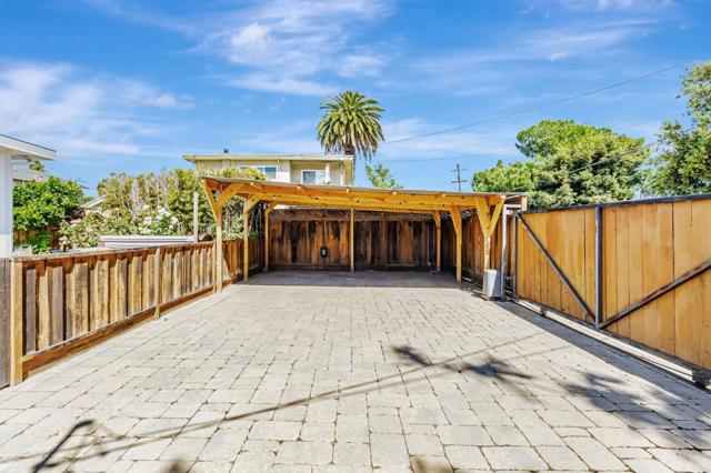2473 Olive Avenue, San Jose CA: https://media.crmls.org/mediaz/383579f2-6dcf-40bf-afb9-43c3f3474543.jpg