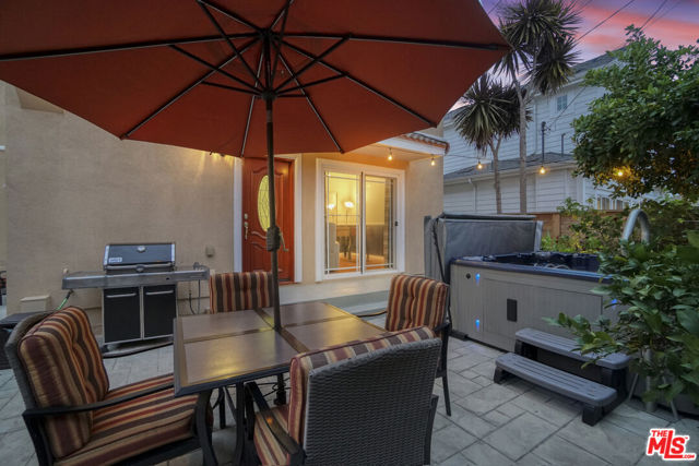 10943 Barman Avenue, Culver City CA: https://media.crmls.org/mediaz/3835c054-47f5-4ea2-a682-a300fe67abf9.jpg