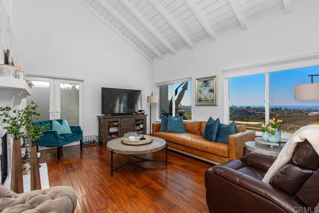 Detail Gallery Image 19 of 54 For 1762 Burgundy Rd, Encinitas,  CA 92024 - 3 Beds | 2/1 Baths