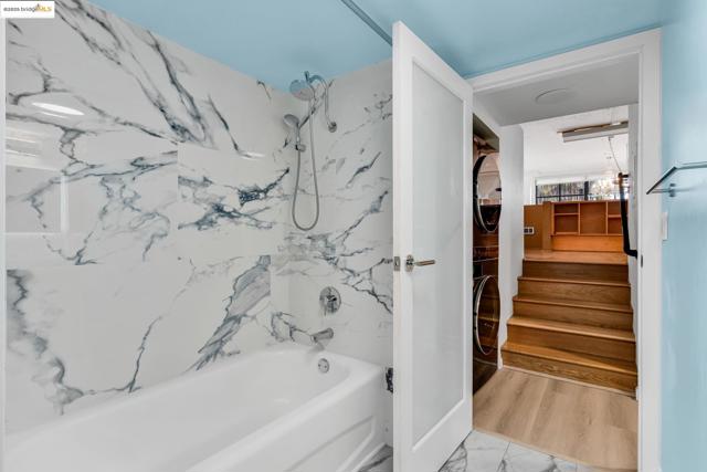 1500 Park Ave, Emeryville CA: https://media.crmls.org/mediaz/3837d7b2-93bb-4405-98b7-b91740b7c979.jpg
