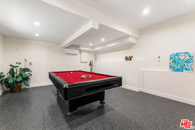 Drew Fenton | 266 Mabery Road Santa Monica CA | MLS: 7395913
