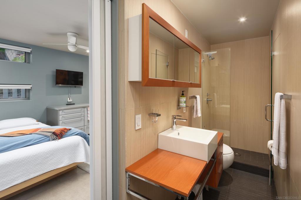 MLS #250030529SD img 17