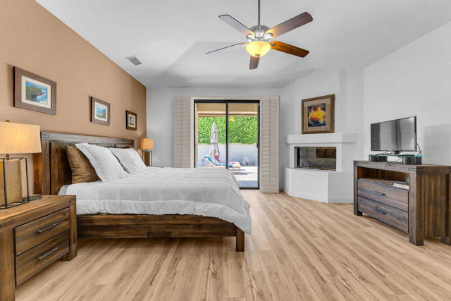 29 El Roble Court, Rancho Mirage CA: https://media.crmls.org/mediaz/383a2925-28a8-490d-8e6f-51279bc99592.jpg