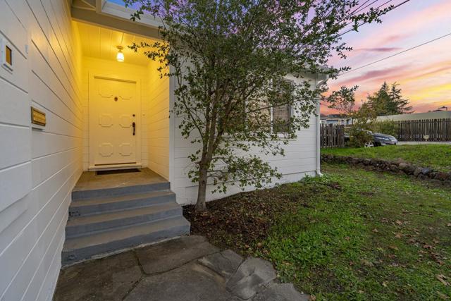 80 Hilltop Drive, San Carlos CA: https://media.crmls.org/mediaz/383a672a-3c18-44af-925d-86b398599a5a.jpg