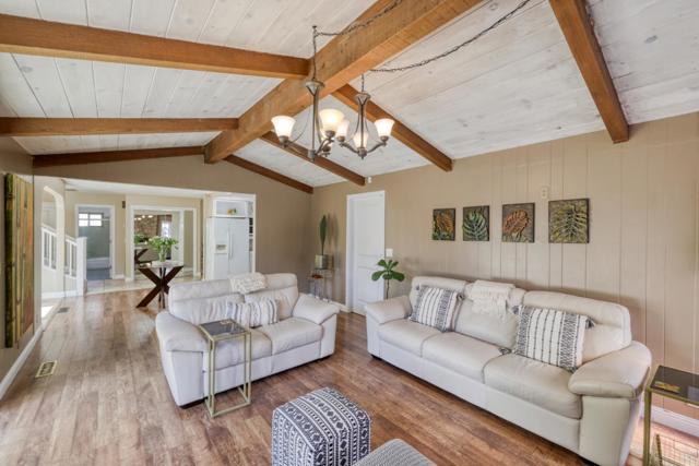 307 De La Vina Way, Salinas CA: https://media.crmls.org/mediaz/383ad961-9266-48a2-ac93-377bbd9be29f.jpg