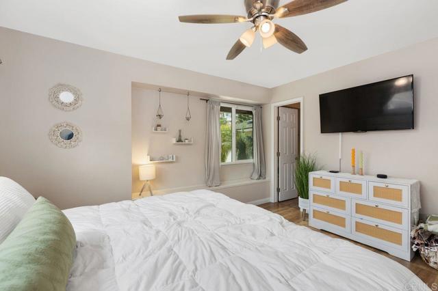 833 Halecrest Drive, Chula Vista CA: https://media.crmls.org/mediaz/383b71e6-e879-4ff0-b16c-5c0e4528cf66.jpg