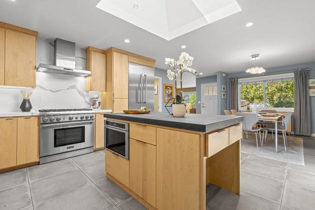 122 Belvale Drive, Los Gatos CA: https://media.crmls.org/mediaz/383c1fba-0ead-499a-8ec7-d62f3fa33e15.jpg