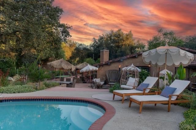 18940 Littlefield Lane, Valley Center CA: https://media.crmls.org/mediaz/383c47f9-9c2c-4888-a52a-4e6db2e2c346.jpg