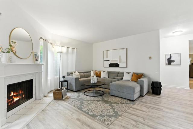 914 Shoreline Drive, San Mateo CA: https://media.crmls.org/mediaz/383c4b3d-86c3-4e37-8584-12a310b4601f.jpg