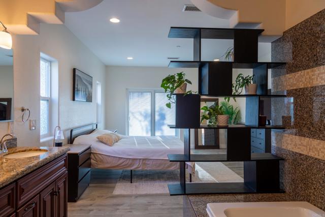 Detail Gallery Image 17 of 46 For 1657 Coronado Ave, Spring Valley,  CA 91977 - 5 Beds | 3/1 Baths