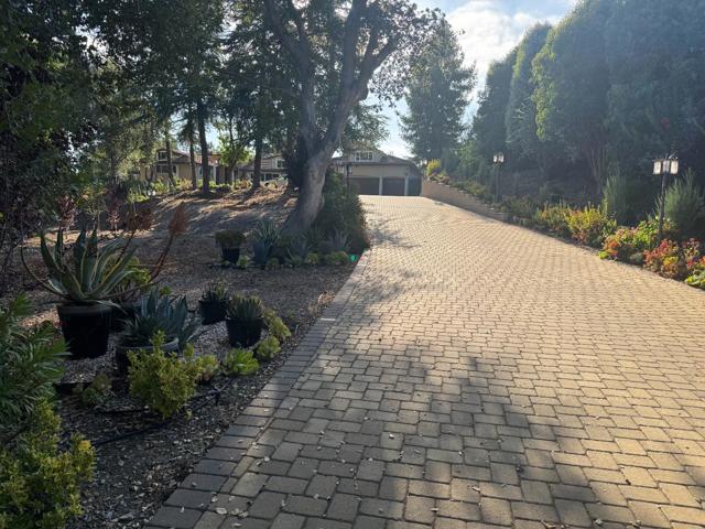 13605 Surrey Lane, Saratoga CA: https://media.crmls.org/mediaz/383e6124-4a1b-451f-8486-25448c3773cc.jpg