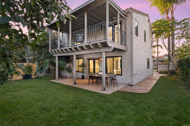 Detail Gallery Image 3 of 31 For 6844 Urubu St, Carlsbad,  CA 92009 - 3 Beds | 3 Baths