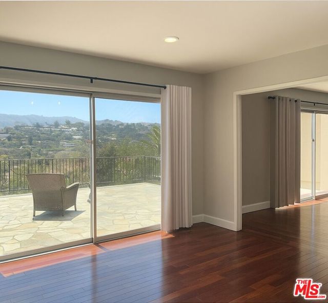 Drew Fenton | 911 TEAKWOOD Road Los Angeles CA | MLS: 7347520