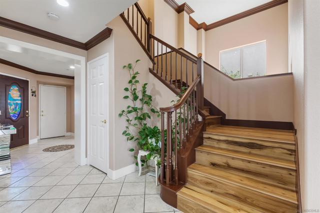 10394 Valley Waters Dr, Spring Valley CA: https://media.crmls.org/mediaz/383fe27d-74f4-4aec-8669-14496b2a4610.jpg