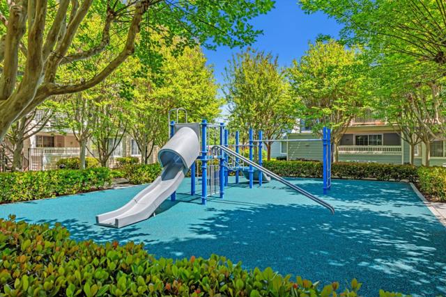 601 Arcadia Terrace, Sunnyvale CA: https://media.crmls.org/mediaz/38400bc9-44b5-46ec-89cf-f30964d48506.jpg