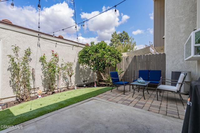 15175 Marquette Street, Moorpark CA: https://media.crmls.org/mediaz/38418ad6-6267-4000-b374-bd2eeceddffc.jpg