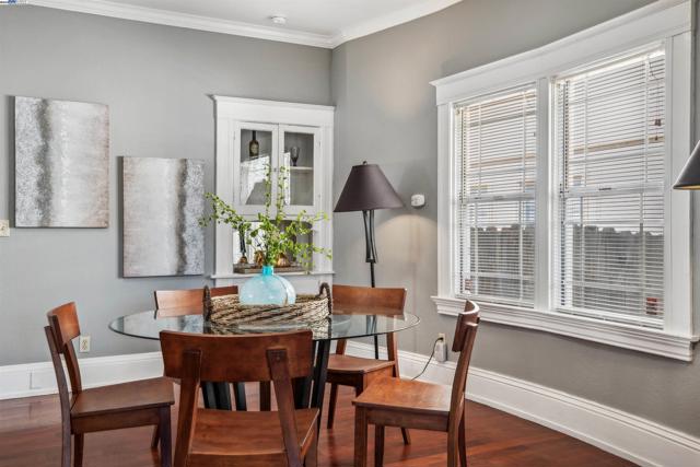 3241 Davis Street, Oakland CA: https://media.crmls.org/mediaz/3842a045-846e-4789-8e6b-d69ff49d1cf2.jpg
