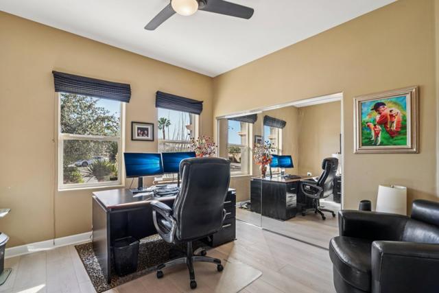 74080 Portola Pointe Lane, Palm Desert CA: https://media.crmls.org/mediaz/3842d8e1-ad2a-46f2-9834-9dd26814ffa5.jpg