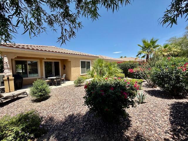 81665 Avenida Alturas, Indio CA: https://media.crmls.org/mediaz/38436041-2a13-4188-a162-8b6c9cd2fb6a.jpg