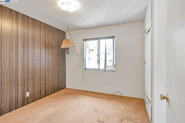 40122 Besco Dr, Fremont CA: https://media.crmls.org/mediaz/3843bcc5-3887-4e09-9eab-419e9e04013b.jpg