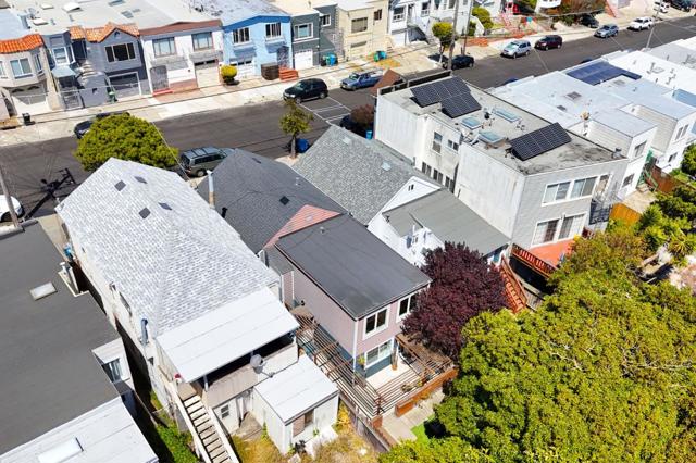 275 Teddy Avenue, San Francisco CA: https://media.crmls.org/mediaz/3846835e-ee5b-4080-b502-30ec91f12bd8.jpg