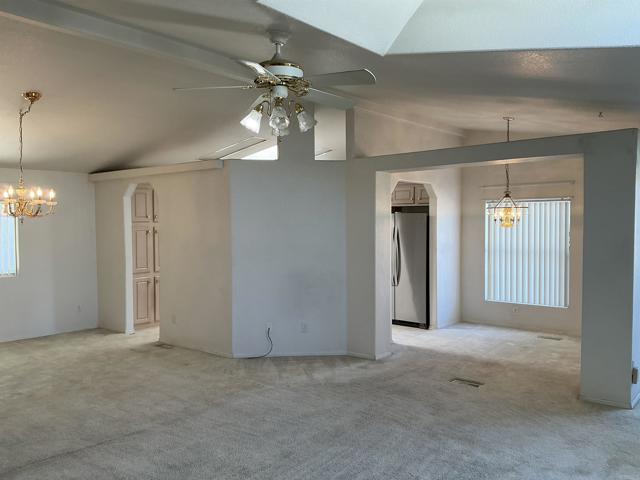 Detail Gallery Image 7 of 26 For 525 W El Norte  Pkwy #127,  Escondido,  CA 92026 - 2 Beds | 2 Baths