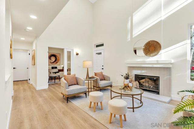 12035 World Trade Dr, San Diego CA: https://media.crmls.org/mediaz/38478a57-6bd2-476a-a292-cb08bfb29db1.jpg