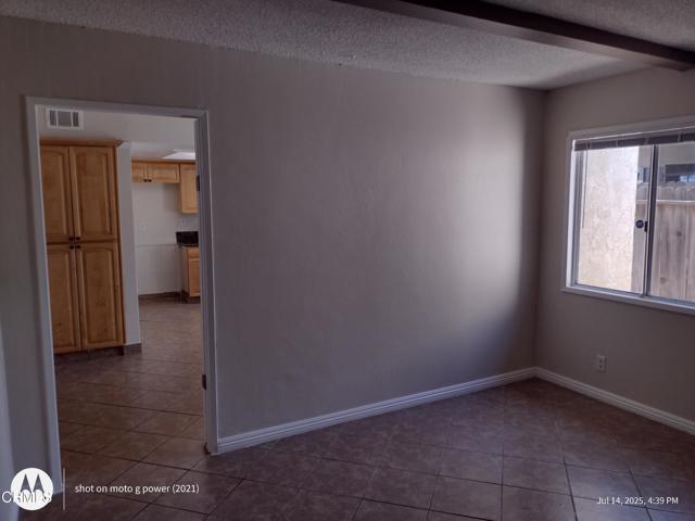 Detail Gallery Image 10 of 32 For 118 E Ventura St #H,  Santa Paula,  CA 93060 - 2 Beds | 1/1 Baths