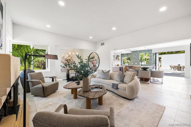 252 E Ocotillo Ave., Palm Springs CA: https://media.crmls.org/mediaz/38479278-de1a-4842-8b9f-d6dc4c26f3b5.jpg