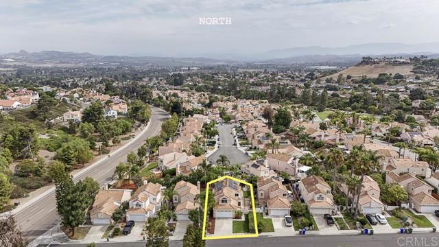 1216 Woodview Drive, Oceanside CA: https://media.crmls.org/mediaz/3847e7b5-ad31-46e1-92f8-40bbe6de8a14.jpg