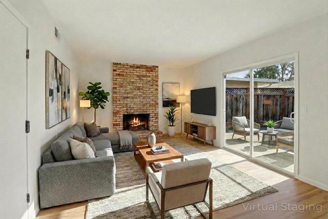 2657 Bon Bon Drive, San Jose CA: https://media.crmls.org/mediaz/38486640-6bbd-4f27-823d-cbee4671ed35.jpg