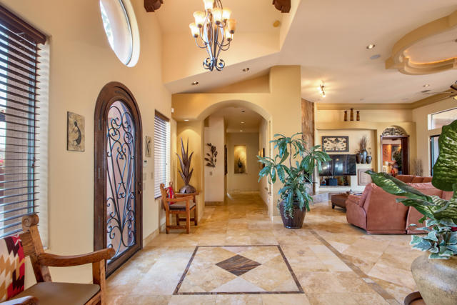 77170 Casa Del Sol, La Quinta CA: https://media.crmls.org/mediaz/3848c588-b6e0-49ec-8ed8-93a4acc203a0.jpg