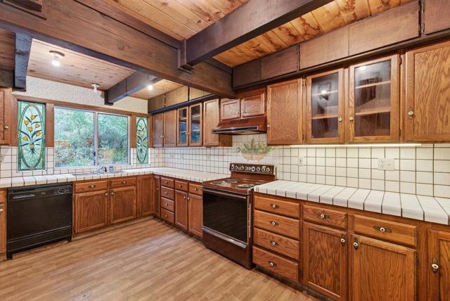 600 Caudill Road, Watsonville CA: https://media.crmls.org/mediaz/38496a71-f5c2-4ca5-b11b-4317b73a0560.jpg