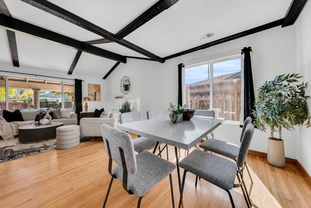 5665 Comanche Drive Drive, San Jose CA: https://media.crmls.org/mediaz/384a890b-7175-4402-91e0-5f16e1bb7d24.jpg