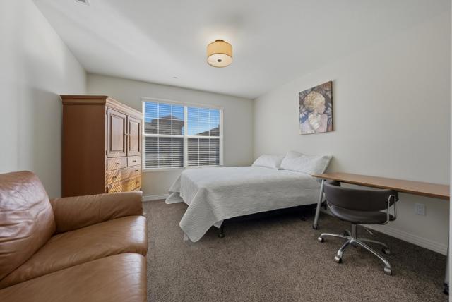 80049 Silver Sage Lane, La Quinta CA: https://media.crmls.org/mediaz/384ae4aa-0c01-4661-90f0-f86af6871bad.jpg