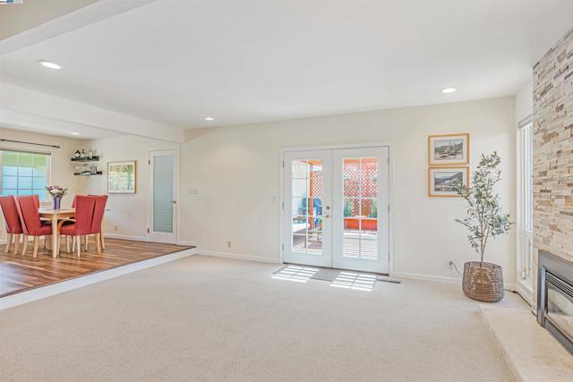 3335 Cornish Ct, Fremont CA: https://media.crmls.org/mediaz/384af37c-0c7a-4cfc-b035-b5c98f48ae34.jpg