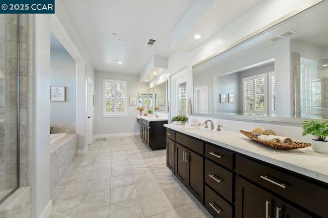 5656 Stockton Loop, Livermore CA: https://media.crmls.org/mediaz/384b320a-c567-4fb8-9cfe-87f078e9f149.jpg