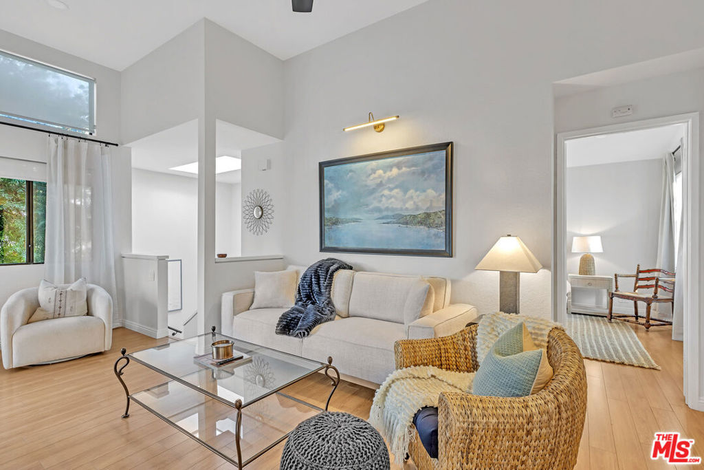 384c28f2 A5d0 4438 A5bd B64631fa4c25