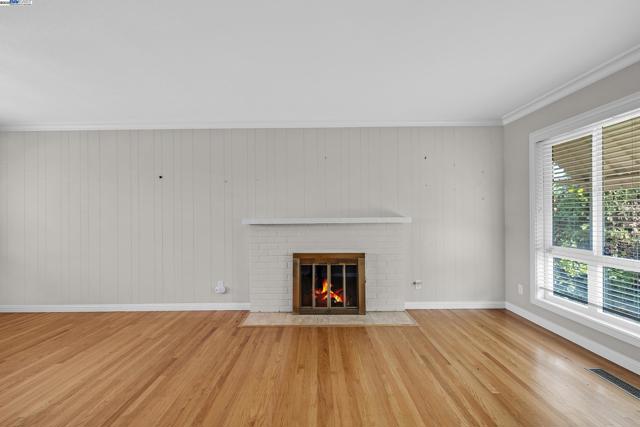 Image 5 of 33 For 1560 Vining Dr