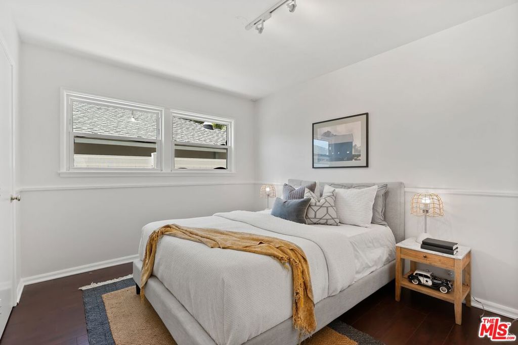 MLS #26862395 image #20
